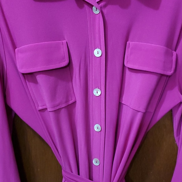 Dress - Picture 2 of 4